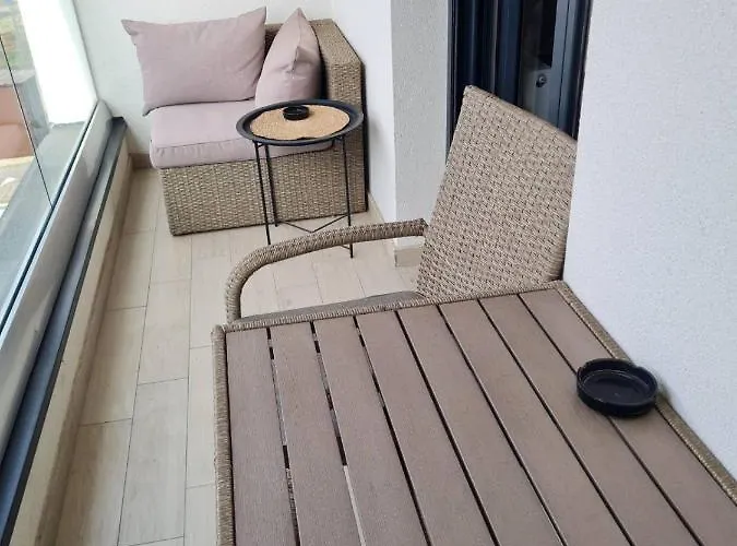 アパート Tina Vrnjačka Banja